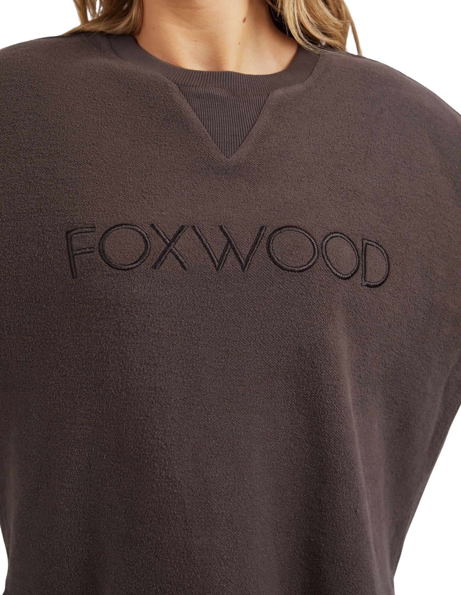 Foxwood Cozy Simplified Crew - Chocolate