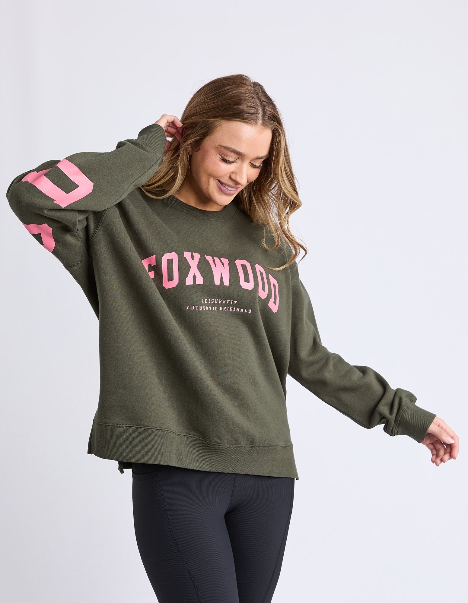 Foxwood Interval Crew - Dark Khaki & Coral