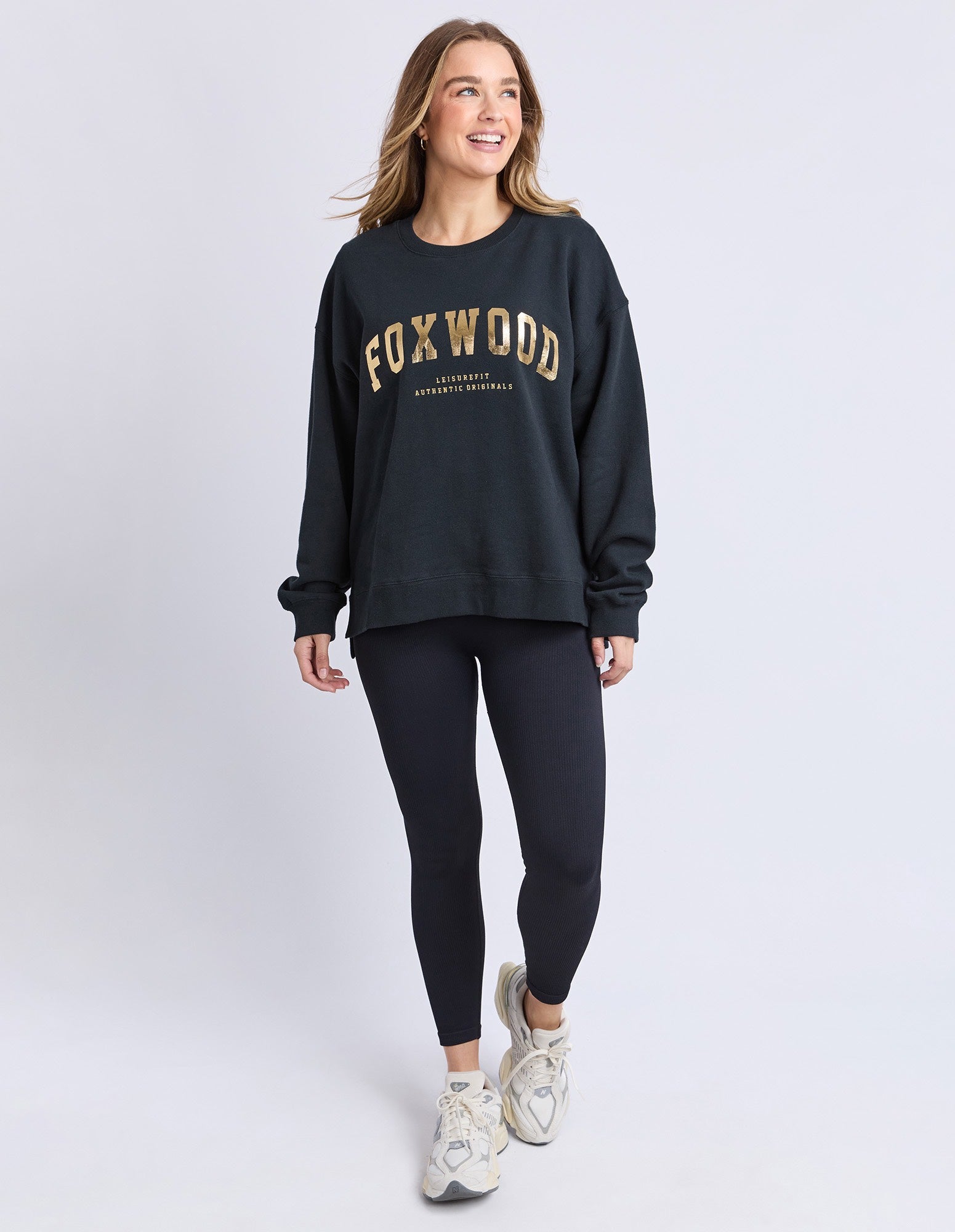 Foxwood Interval Crew - Black & Metallic Gold