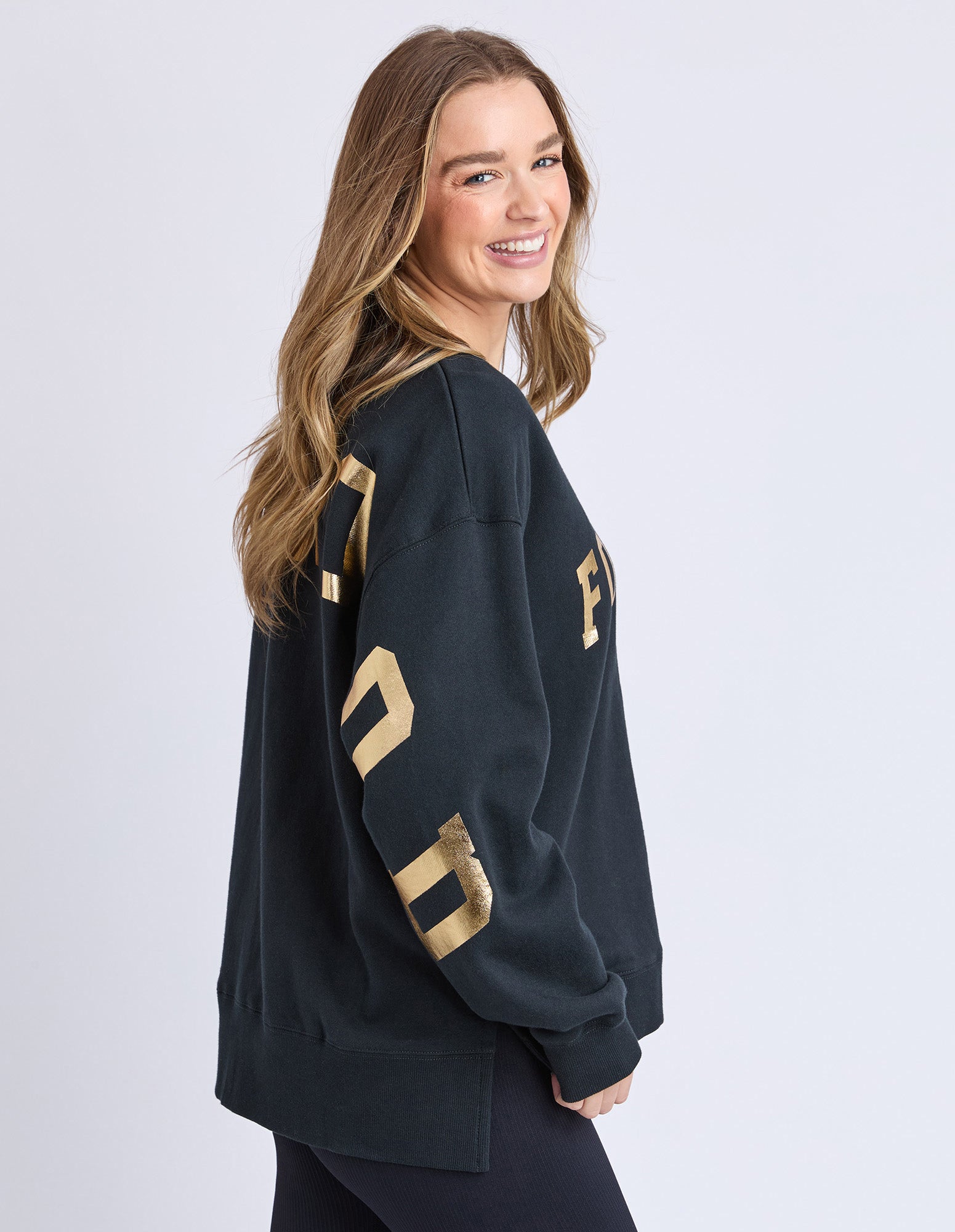 Foxwood Interval Crew - Black & Metallic Gold