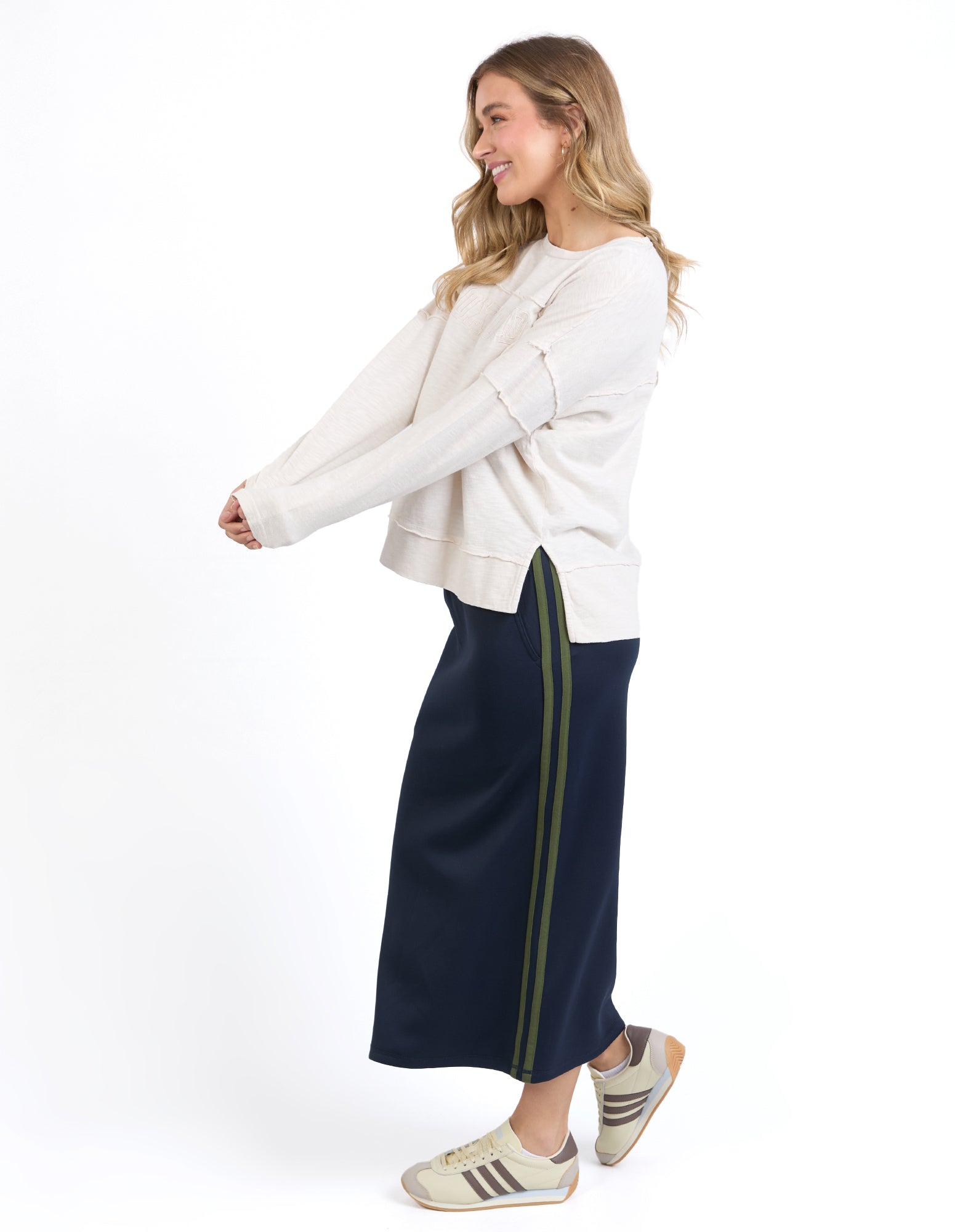 Foxwood - Throw On Long Sleeve Tee - Bone