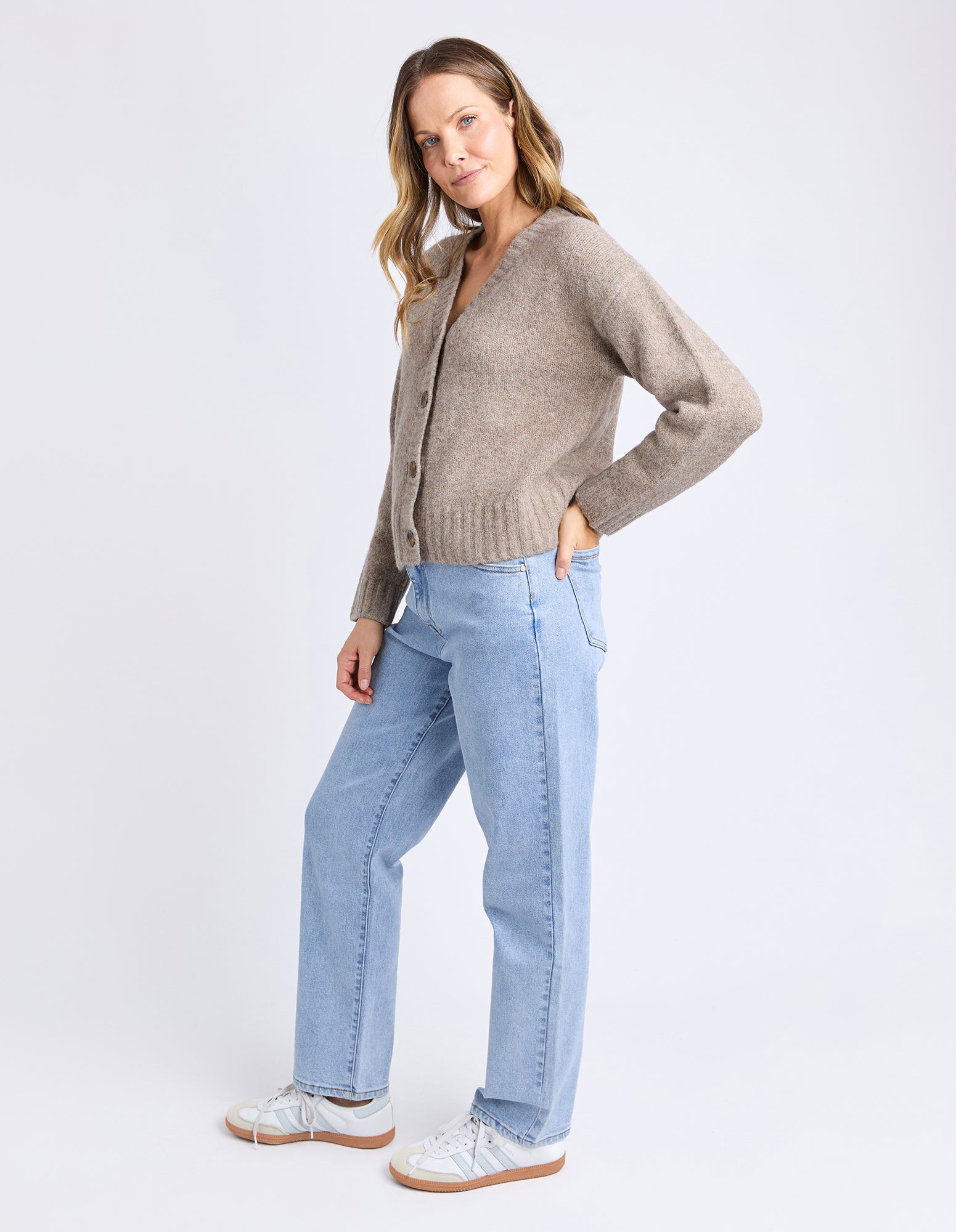 Foxwood - Jensen Button Cardi - Mushroom