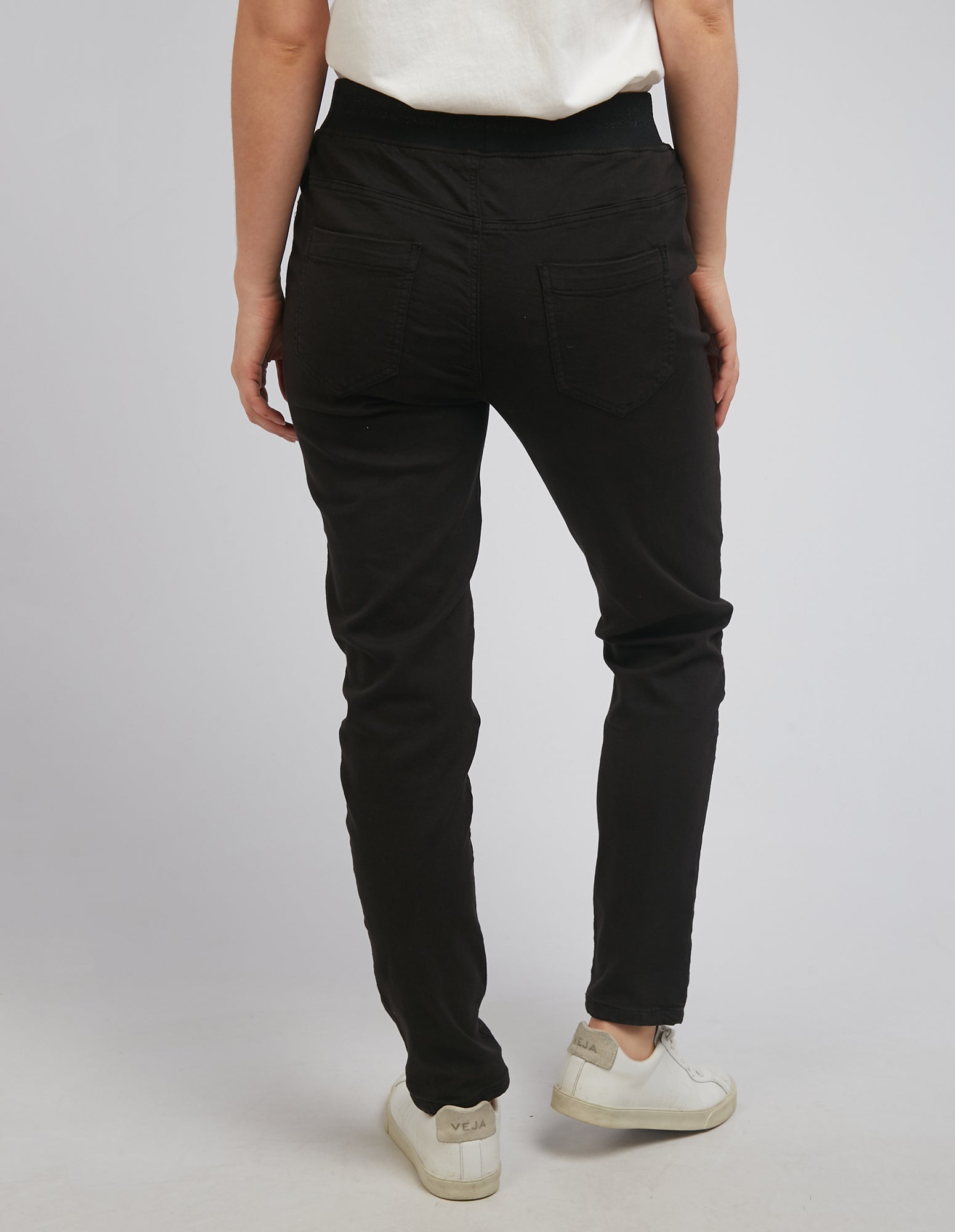 Foxwood - Sylvia Jogger - Black