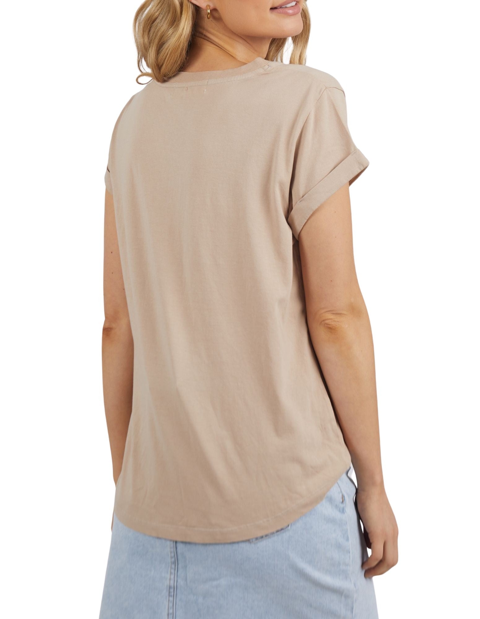 Foxwood Manly Vee Tee - Oatmeal