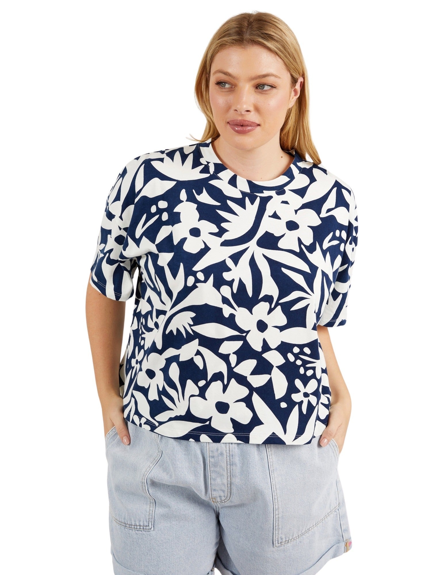 Elm - Stencil Floral Tee - Navy Floral Print