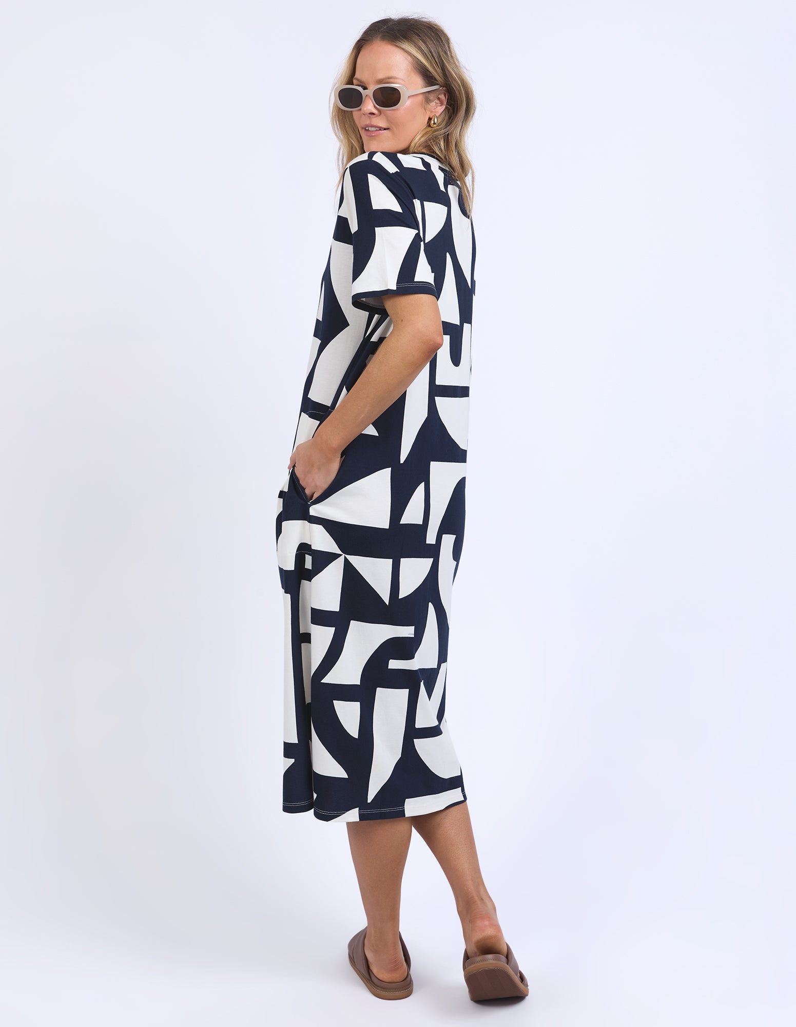Elm - Dali Tee Dress - Navy Abstract Print