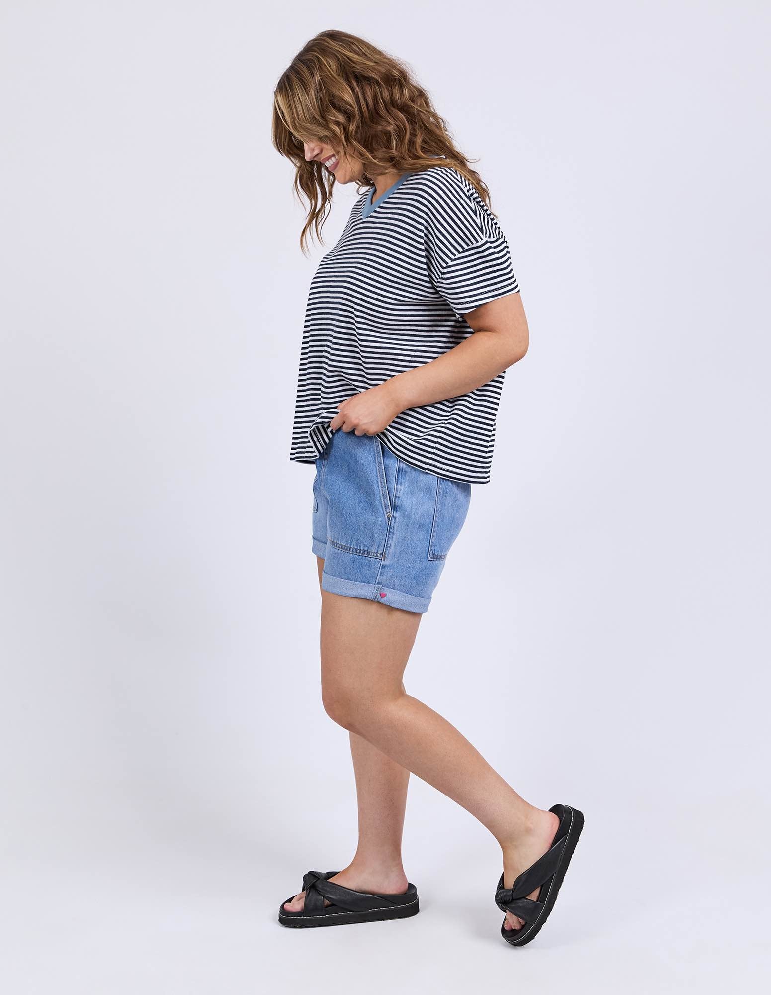 Elm - Liv Tee Navy & White