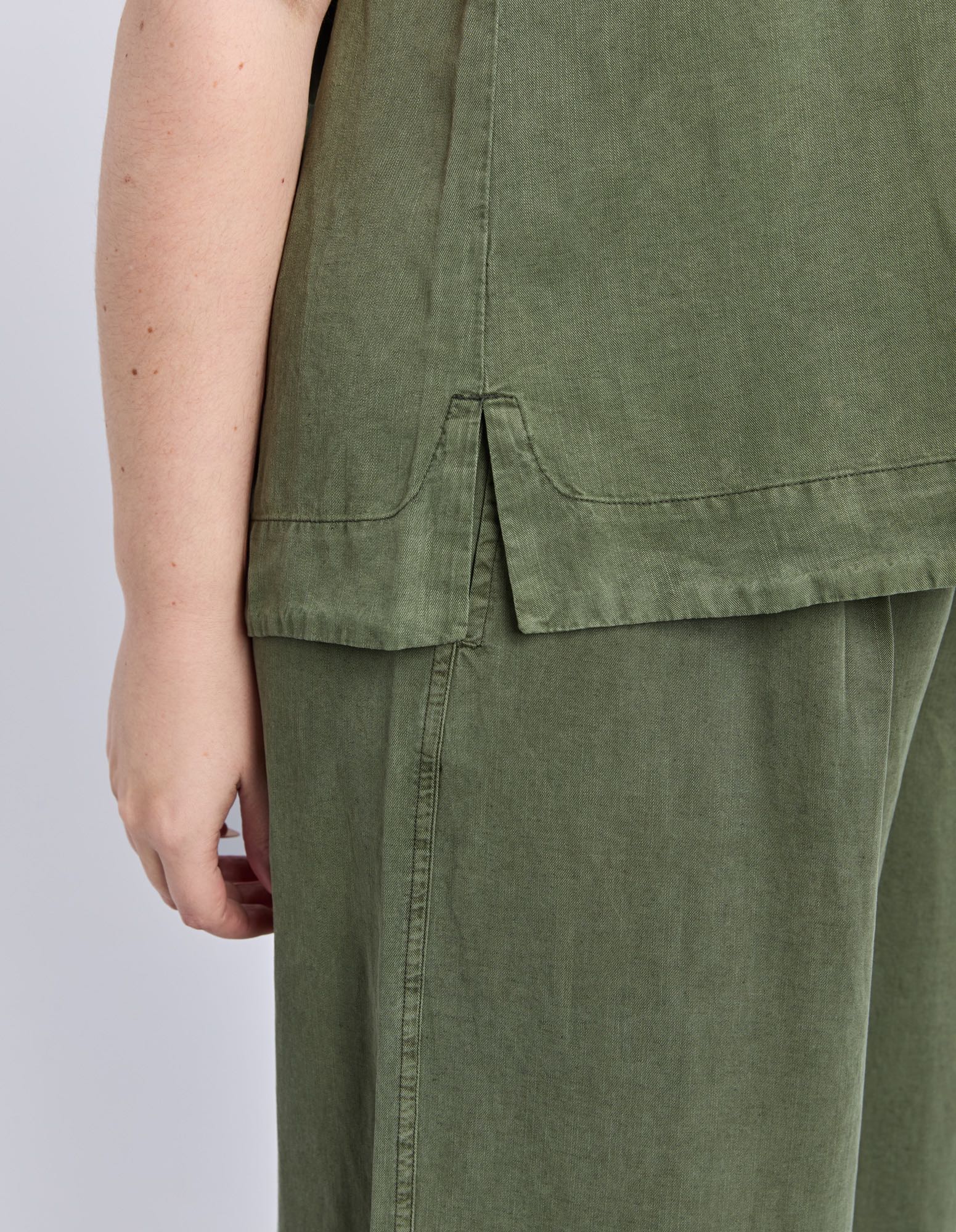 Elm - Bliss Tank - Clover