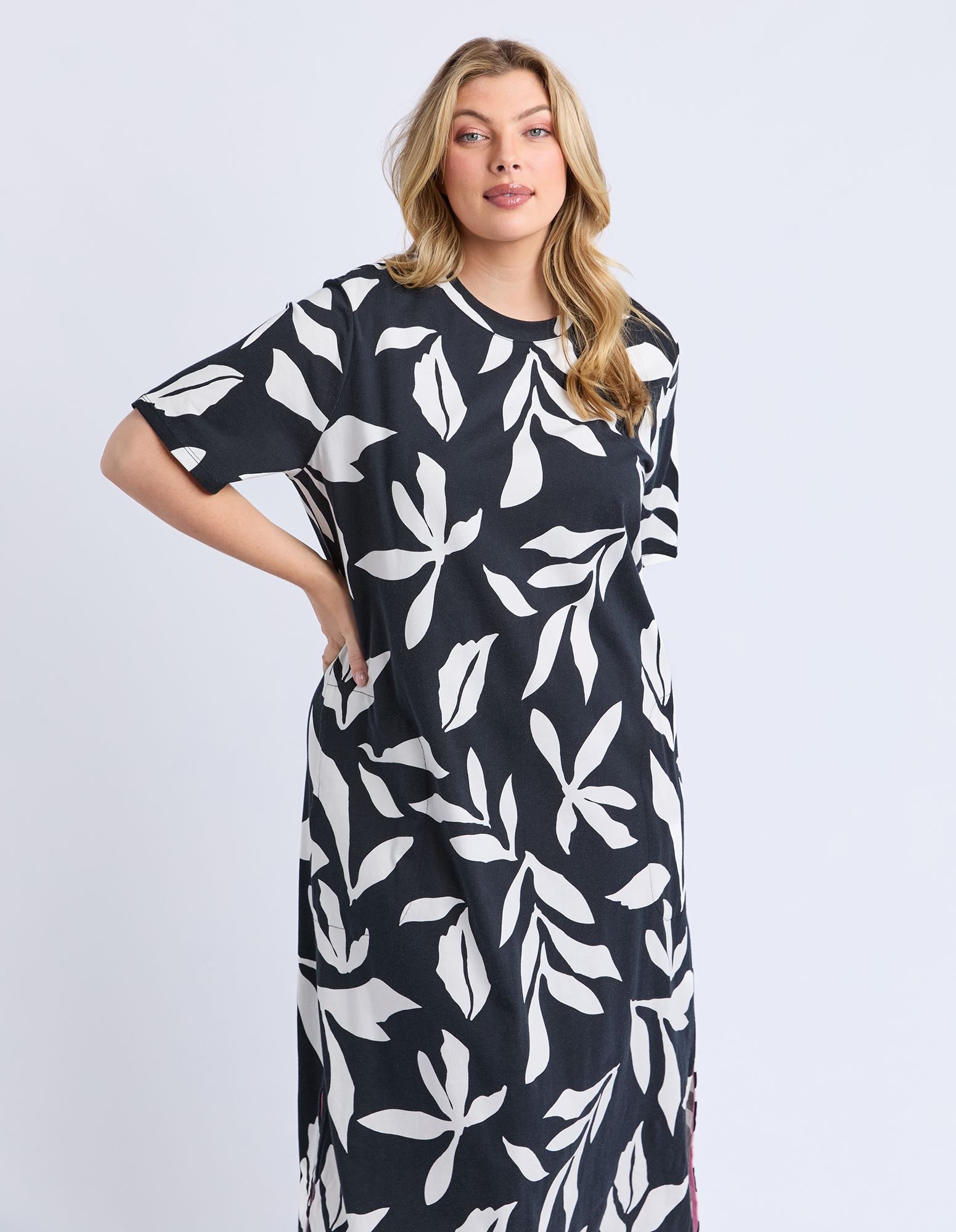 Elm - Mimosa Tee Dress - Black Yardage
