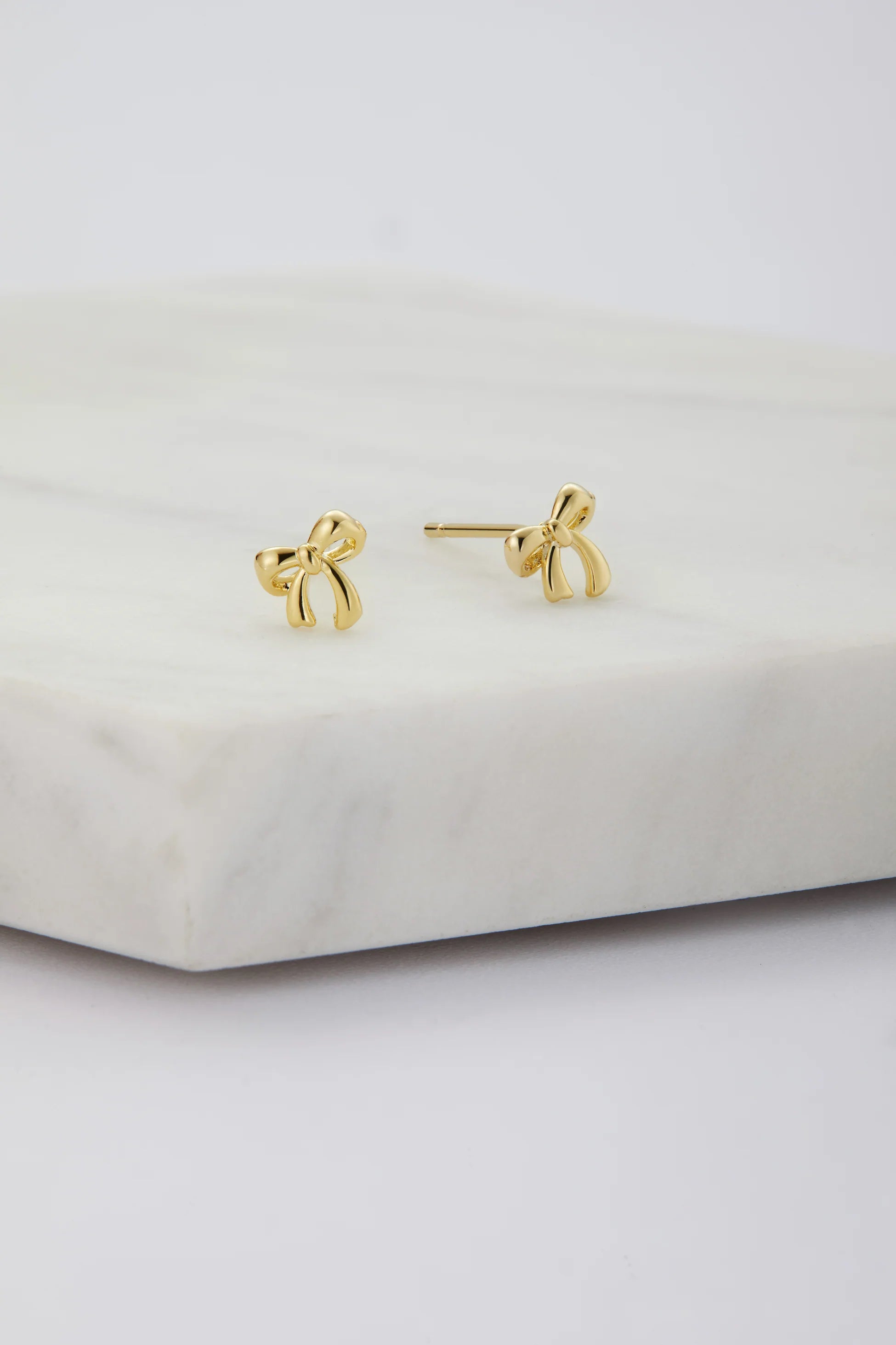 Zafino Charlotte Stud Earring - Gold or Silver
