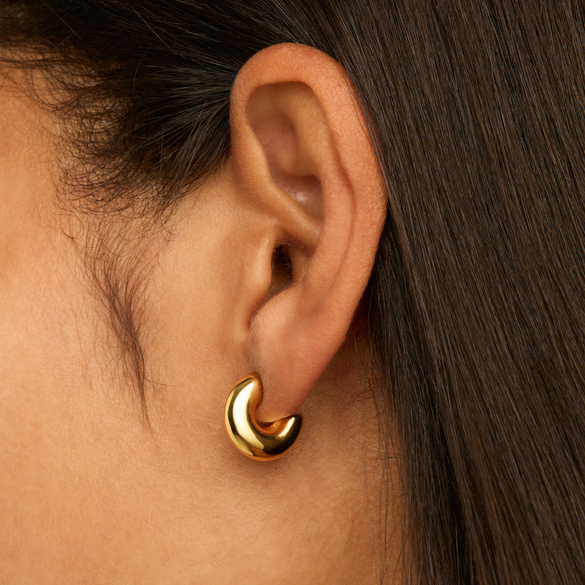 Najo E7073 Moonbow Gold Stud Earrings