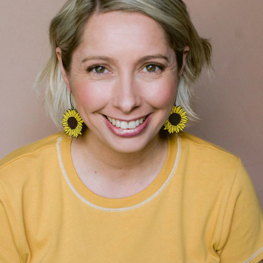 Denz & Co - Midi Sunflower Earrings - Black, Brown, Yellow