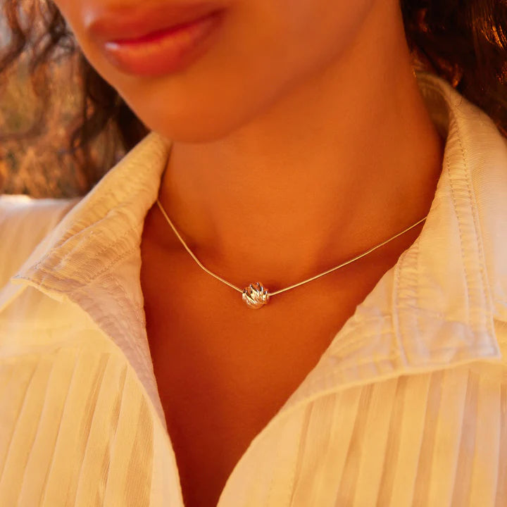 Najo N6823 Nest Silver Necklace