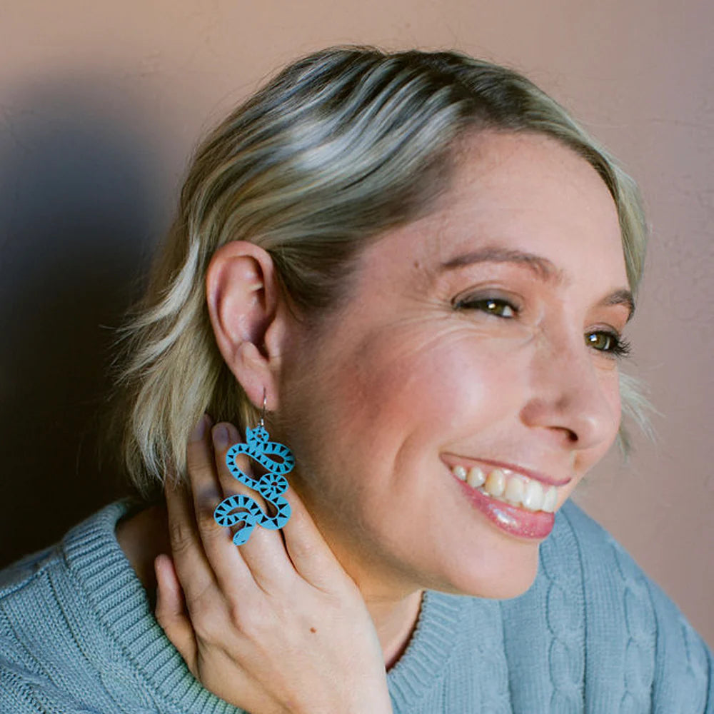 Denz & Co - Snake Earrings - Blue & Black