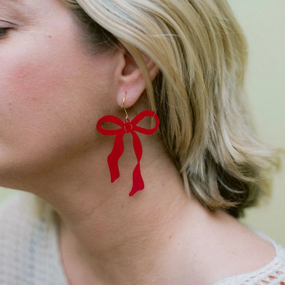 Denz & Co - Midi Christmas Bow Earrings - Red