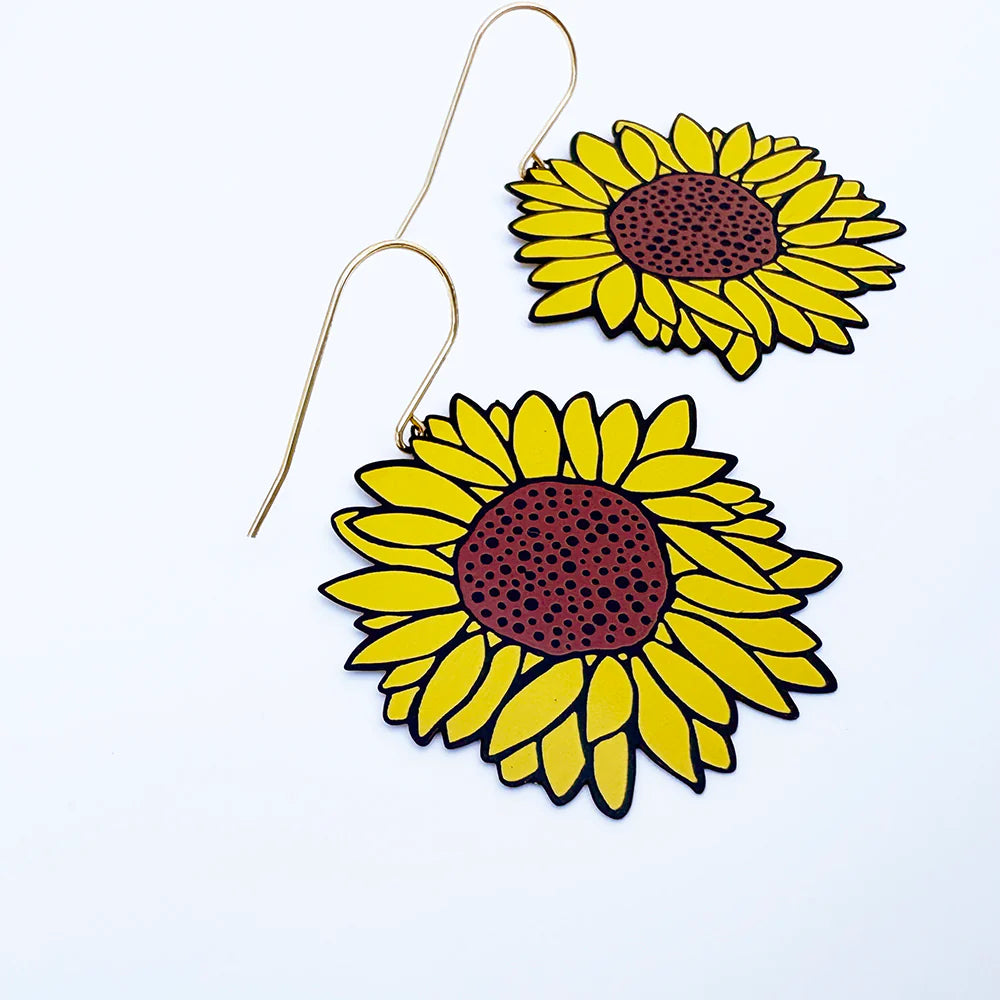 Denz & Co - Midi Sunflower Earrings - Black, Brown, Yellow