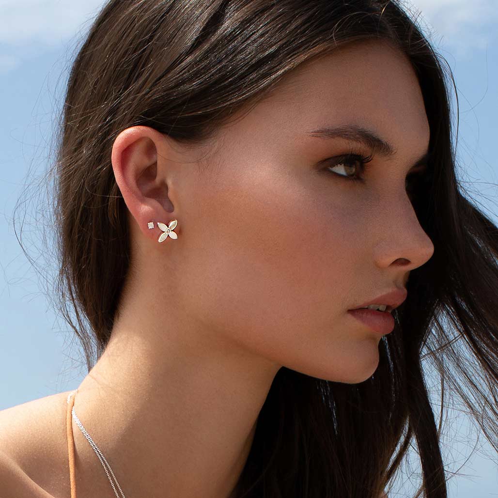 Murkani - Desert Flower Small Earrings Silver